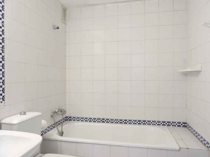 Image No.9-3 Bed Apartment for sale