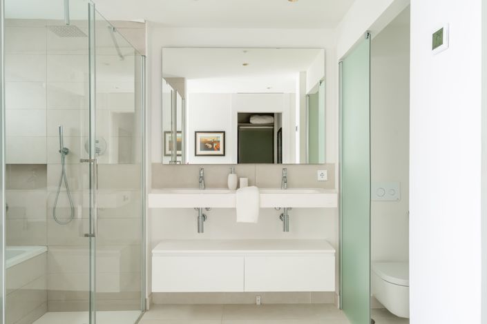 Image No.17-3 Bed Apartment for sale