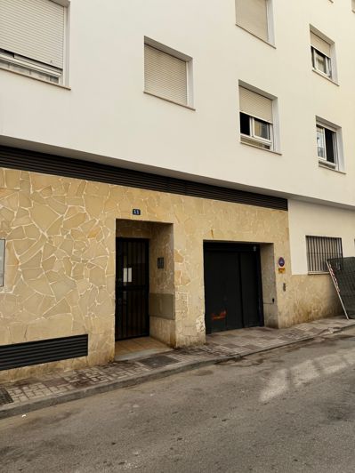 Image No.9-1 Bed Apartment for sale