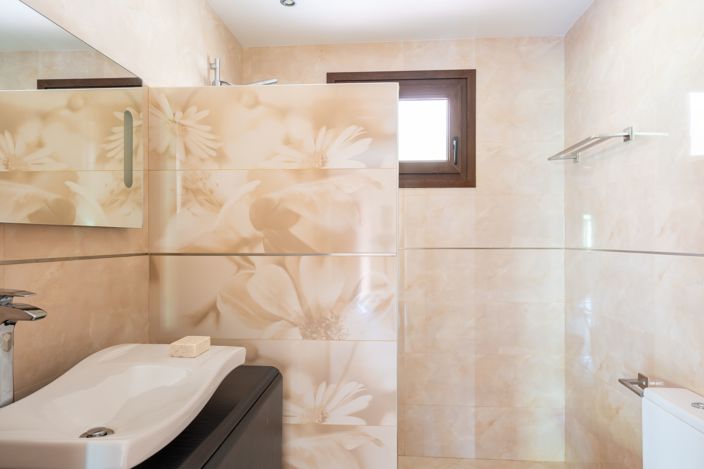 Image No.23-4 Bed Villa for sale