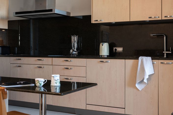 Image No.13-3 Bed Apartment for sale