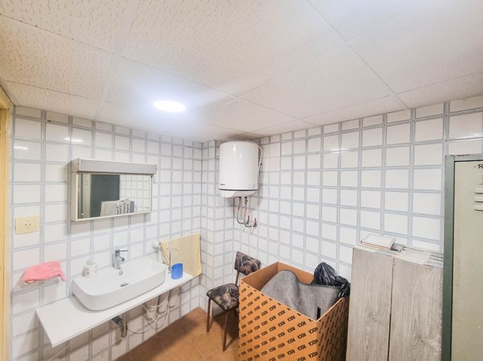 Image No.21-Commercial for sale