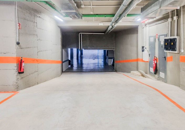 Image No.7-Commercial for sale