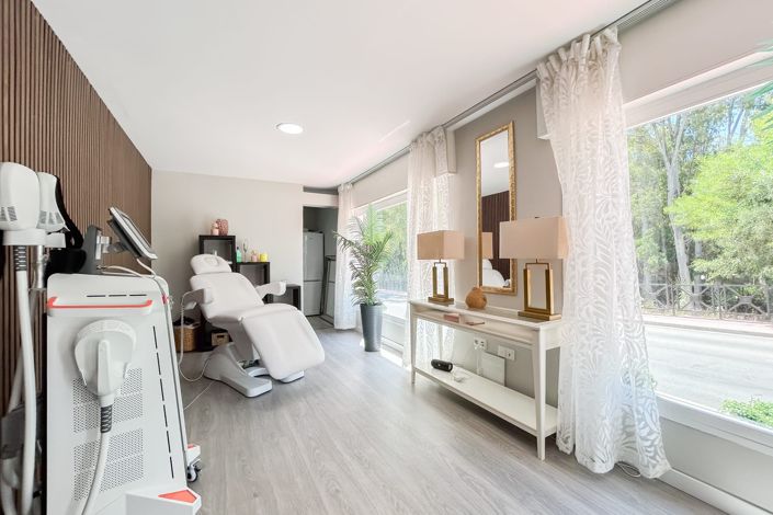 Image No.2-Commercial for sale