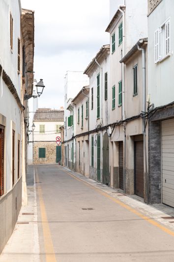 Image No.29-3 Bed Townhouse for sale