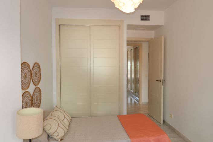 Image No.23-3 Bed Apartment for sale