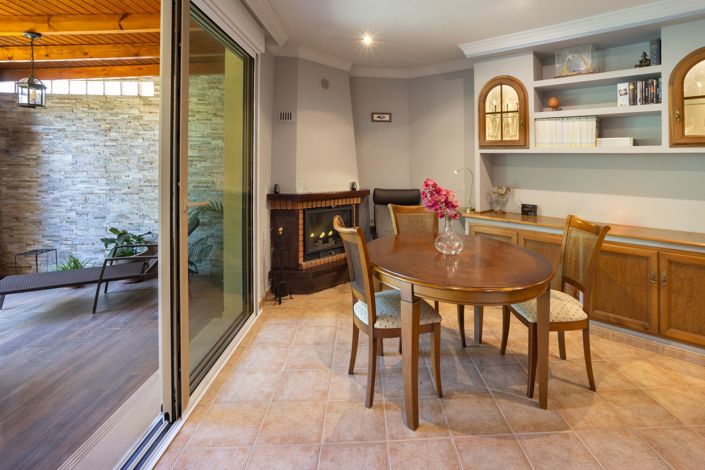 Image No.10-3 Bed Townhouse for sale