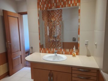 282-445367-80e8cfda10698c2ac701aa56bff6710744