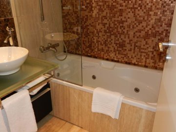 282-628416-80e8cfda10698c2ac701aa56bff6710744