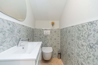 282-636243-80e8cfda10698c2ac701aa56bff6710744