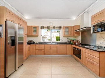 282-640046-80e8cfda10698c2ac701aa56bff6710744