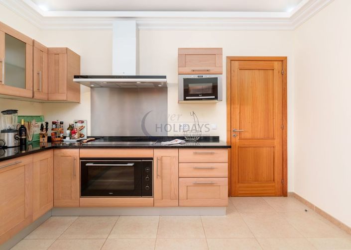 Image No.12-4 Bed Villa for sale