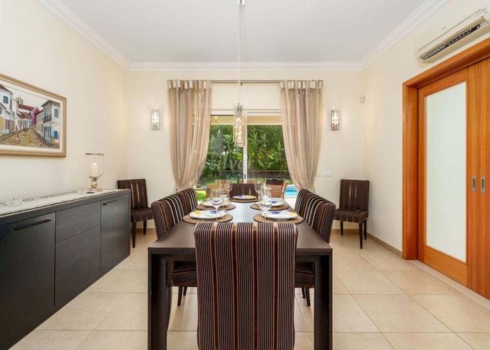 Image No.6-4 Bed Villa for sale