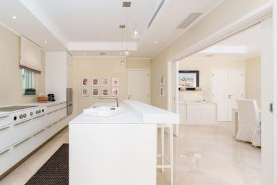 2025-10-01SilverHolidays--14