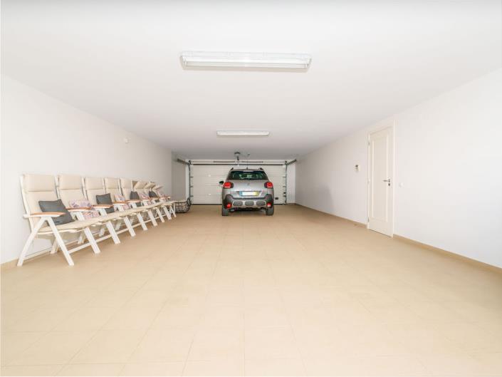 Image No.23-4 Bed Villa / Detached for sale