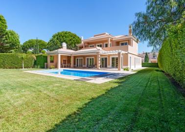 2025-10-01SilverHolidays--30