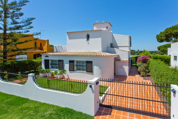 Image No.30-4 Bed House/Villa for sale