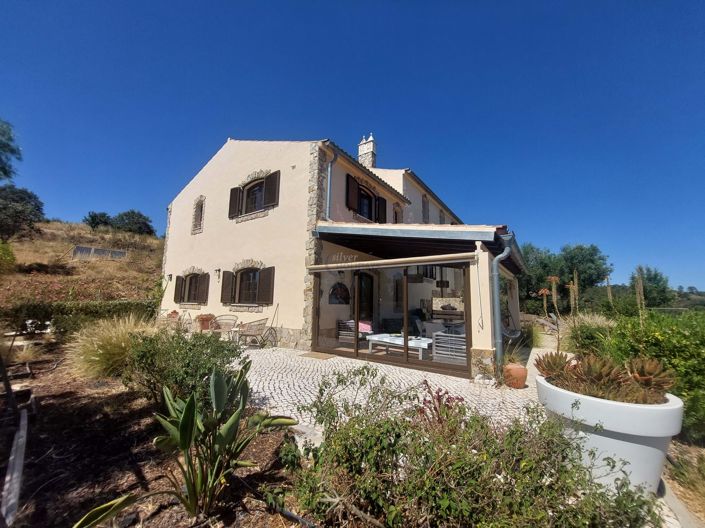 Image No.26-5 Bed Villa for sale