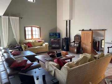 282-646934-80e8cfda10698c2ac701aa56bff6710744