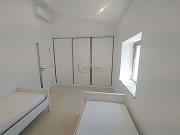 282-647046-80e8cfda10698c2ac701aa56bff6710744