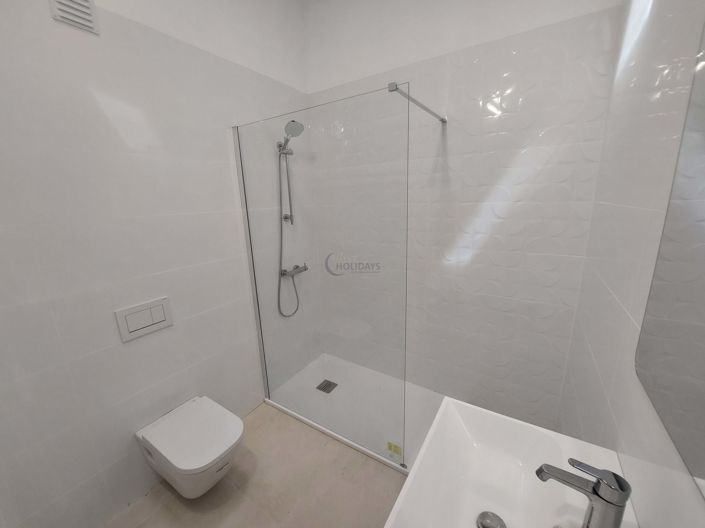 Image No.21-3 Bed Villa for sale