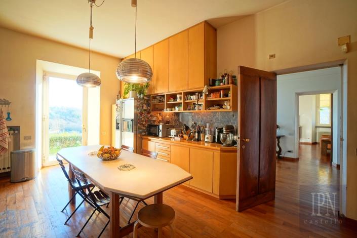 Image No.33-10 Bed Mansion for sale