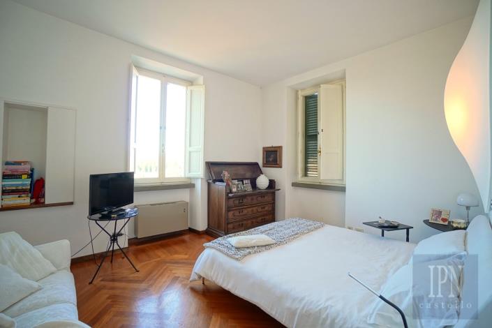 Image No.36-10 Bed Mansion for sale