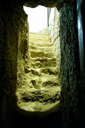 Image No.29-7 Bed Chateaux for sale