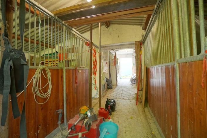 Image No.41-6 Bed Farmhouse for sale