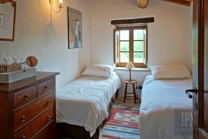 Image No.12-3 Bed Villa / Detached for sale