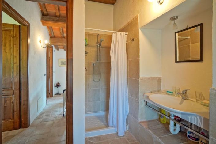 Image No.14-3 Bed Villa / Detached for sale