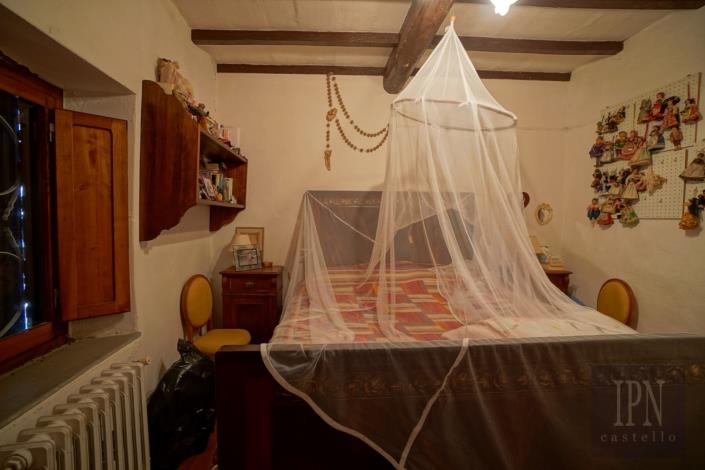 Image No.42-7 Bed Farmhouse for sale