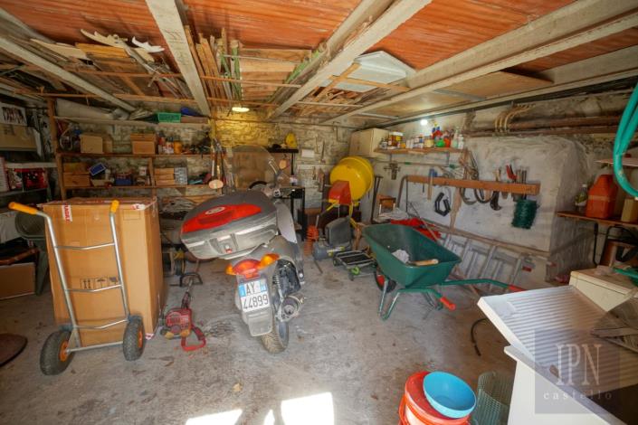 Image No.49-7 Bed Farmhouse for sale