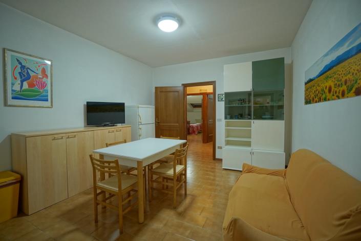 Image No.19-24 Bed Hotel for sale