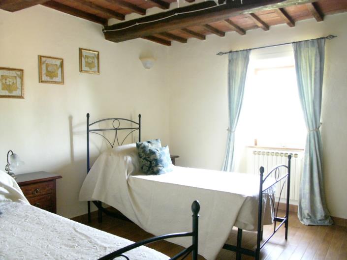 Image No.18-10 Bed House/Villa for sale