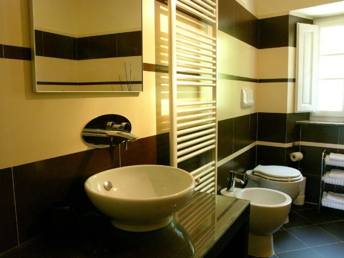 Image No.19-10 Bed House/Villa for sale