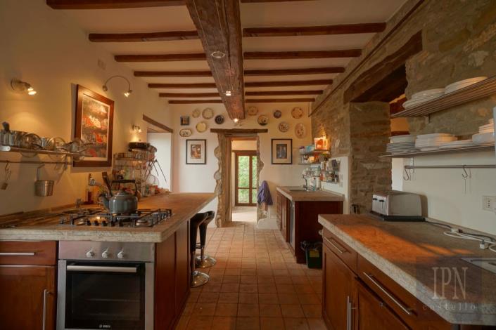 Image No.23-5 Bed Country Property for sale