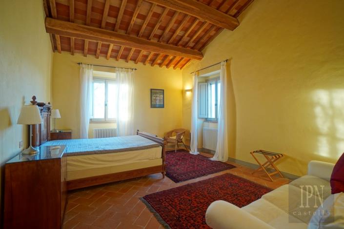 Image No.38-5 Bed Farmhouse for sale