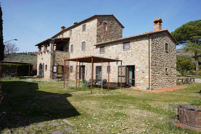 Image No.8-16 Bed Country Property for sale