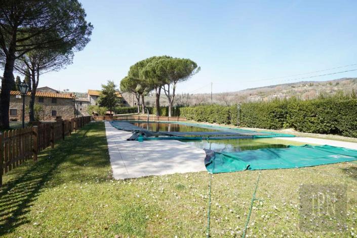 Image No.12-16 Bed Country Property for sale