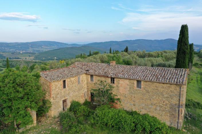 Image No.11-Ferme à vendre à Corciano