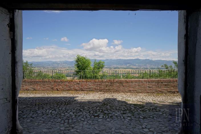 Image No.27-3 Bed Townhouse for sale