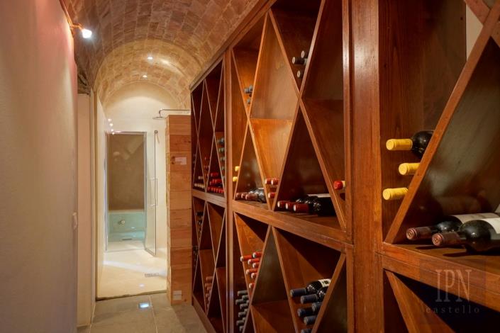 Image No.45-8 Bed Village House for sale