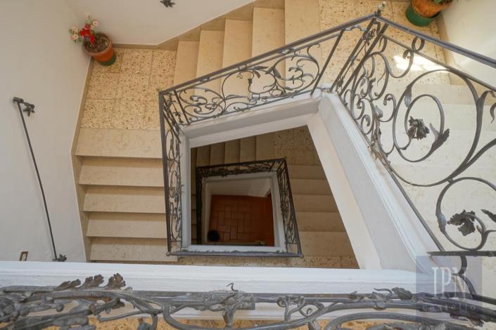 Image No.21-1 Bed Apartment for sale