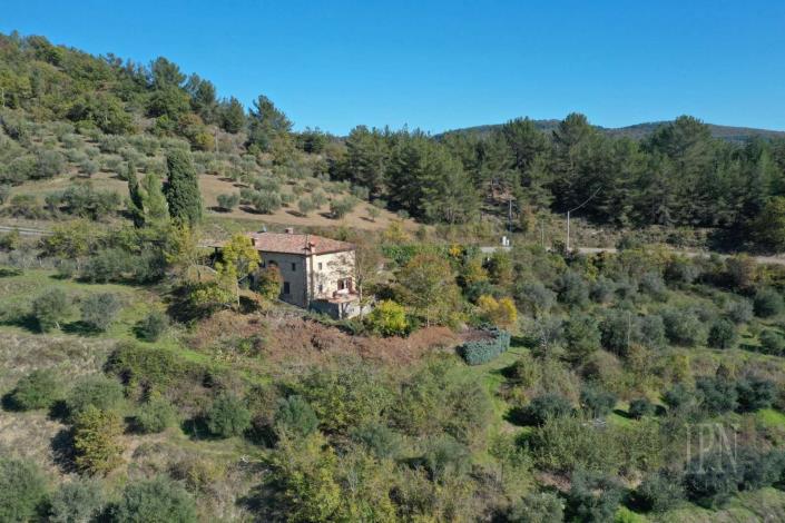 Image No.3-Ferme de 3 chambres à vendre à Monte Santa Maria Tiberina
