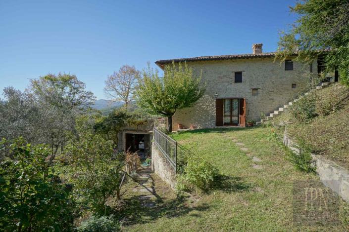 Image No.8-Ferme de 3 chambres à vendre à Monte Santa Maria Tiberina