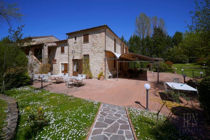 Image No.13-19 Bed Hotel for sale