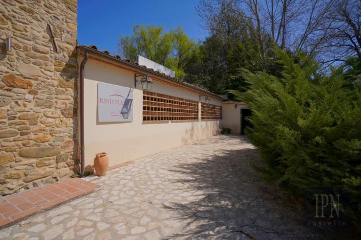 Image No.18-19 Bed Hotel for sale