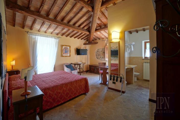 Image No.43-19 Bed Hotel for sale