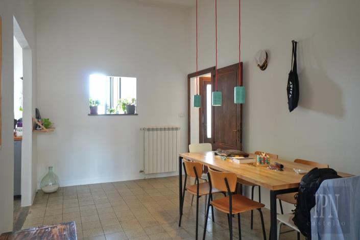 Image No.8-2 Bed Townhouse for sale